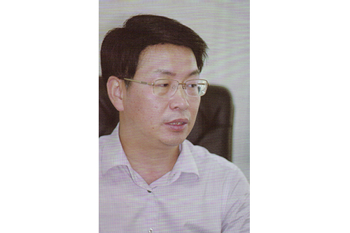 鄂酒在潛行中蛻變