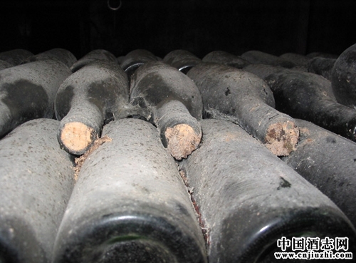 解讀:什么樣式的葡萄酒需要陳年