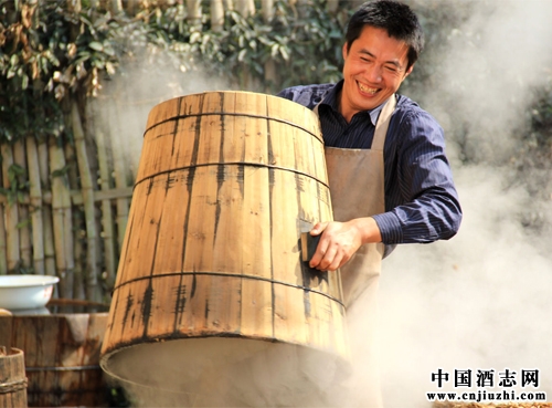 冬天釀酒時(shí)需要注意什么什么因素?