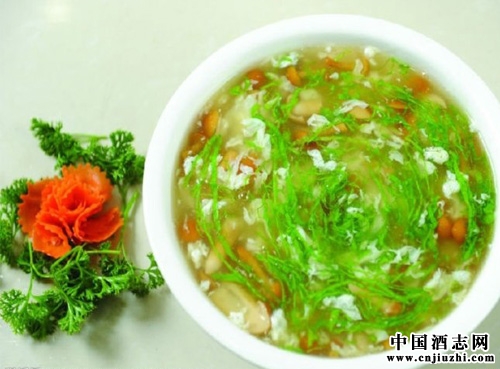 新年喝酒多,喝白酒后喝點(diǎn)湯更健康