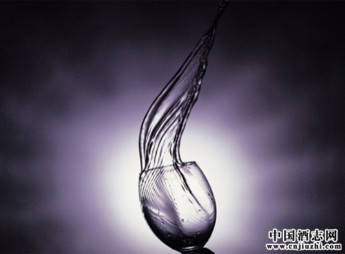 酒與生物活性成分