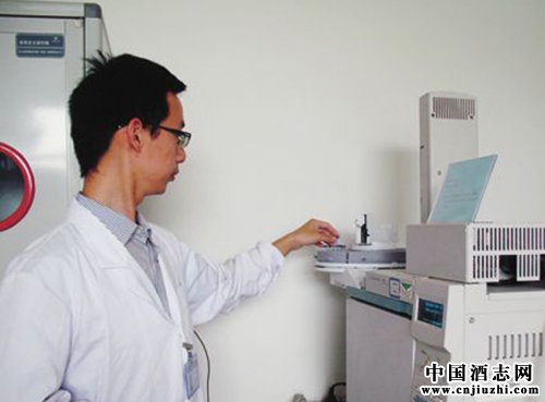 安徽省藥監(jiān)局對(duì)9家酒廠氰化物超標(biāo)集體約談