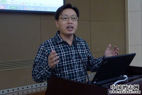高峰對話:混改、新品類、互聯(lián)網(wǎng)將如何影響酒類行業(yè)?