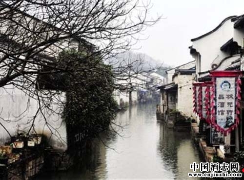 不只是魯迅的故鄉(xiāng),說(shuō)說(shuō)關(guān)于紹興的酒文化