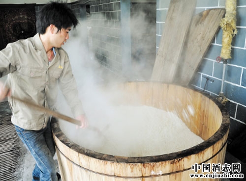 說說小曲釀酒之川法小曲酒釀酒技術