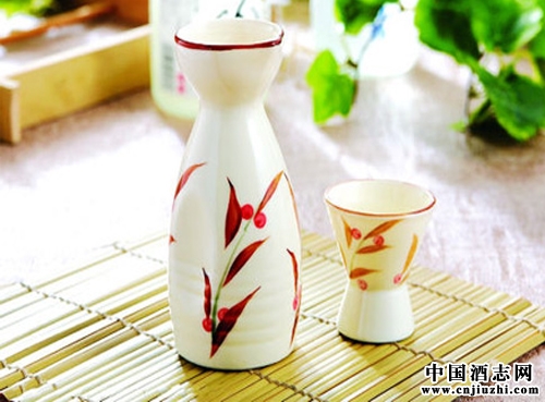 酒水知識:喝白酒很容易上火嗎?