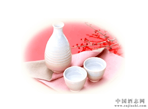 不止可飲用,說說白酒的社會功能